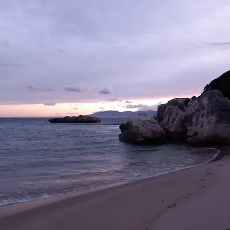 Apartment Vista Mare Adatto A Famiglie A 900m Dal Mare Cala Gonone